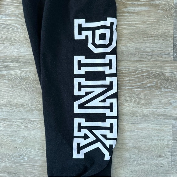 Two pairs of women’s Victoria’s Secret sweatpants gray, and black size medium - Picture 2 of 9